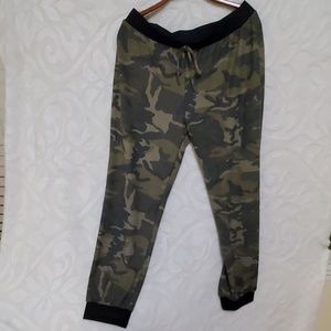 Army soft one size pants